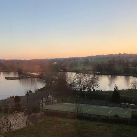 La Maison Du Lac Saint-Hilaire-du-Harcouët Eksteriør bilde