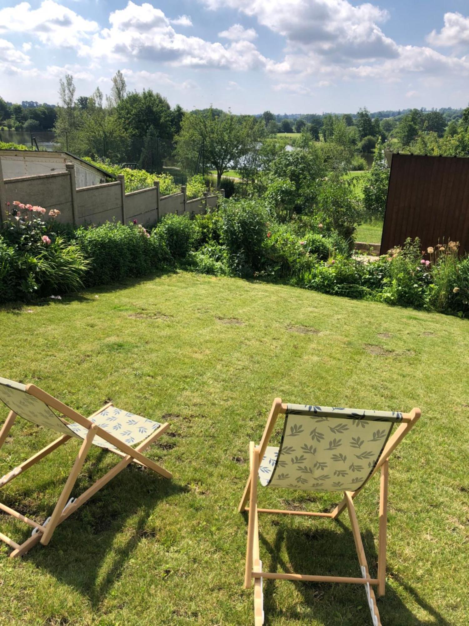 La Maison Du Lac Saint-Hilaire-du-Harcouët Eksteriør bilde